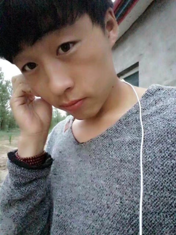 小胡的第一张照片--商丘相亲服务中心
