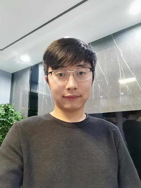 王先森的第一张照片--商丘相亲服务中心