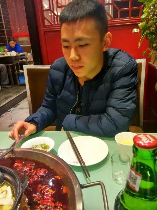 圈圈的第一张照片--商丘相亲服务中心