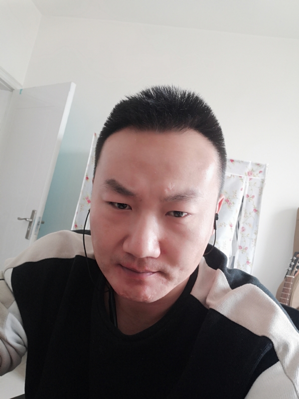 曹先森的第一张照片--商丘相亲服务中心