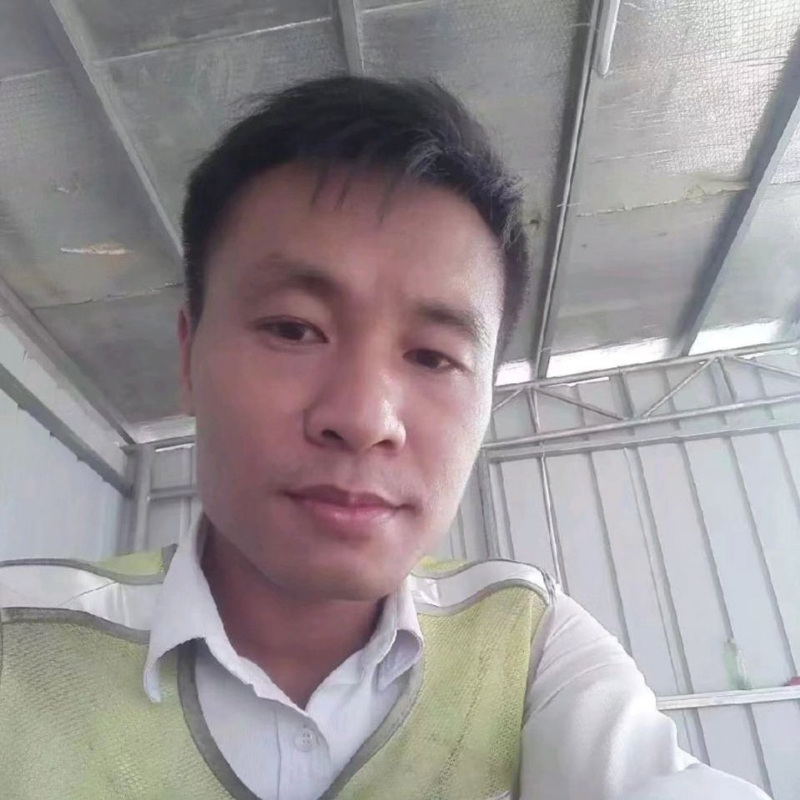 小马哥的第二张照片--商丘相亲服务中心