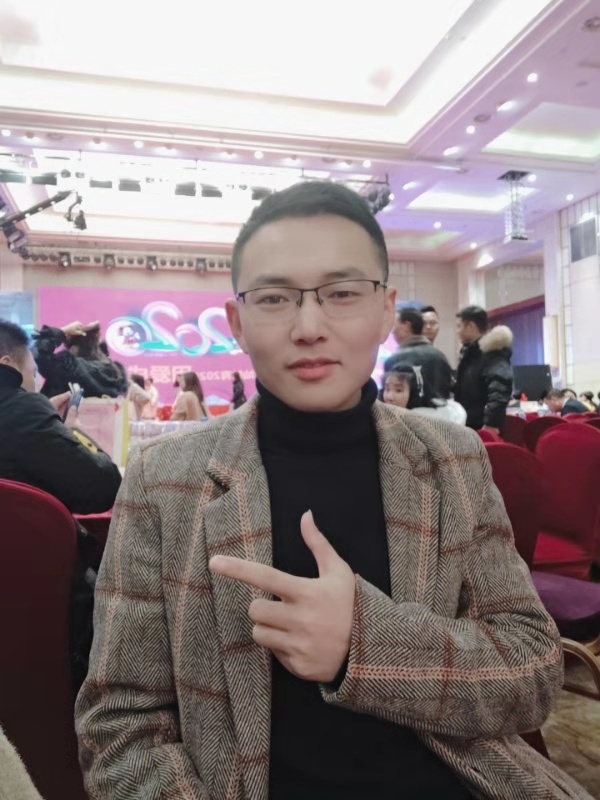 遇见不一样的自己的第一张照片--商丘相亲服务中心