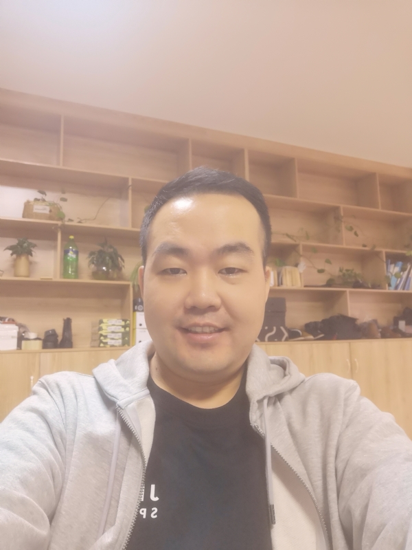 carl的第一张照片--商丘相亲服务中心