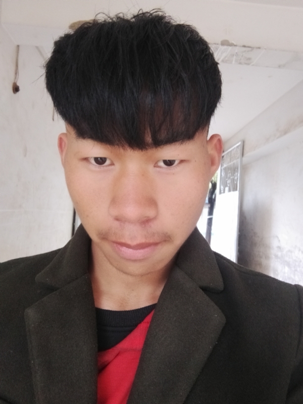 少年不在少的第二张照片--商丘相亲服务中心