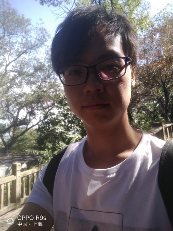不忘旧年的第一张照片--商丘相亲服务中心