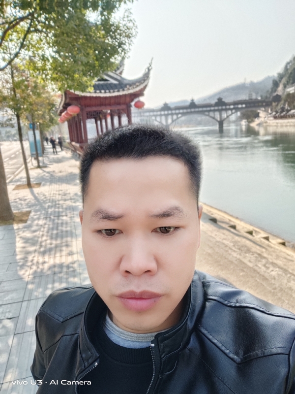 啊锦的第二张照片--商丘相亲服务中心