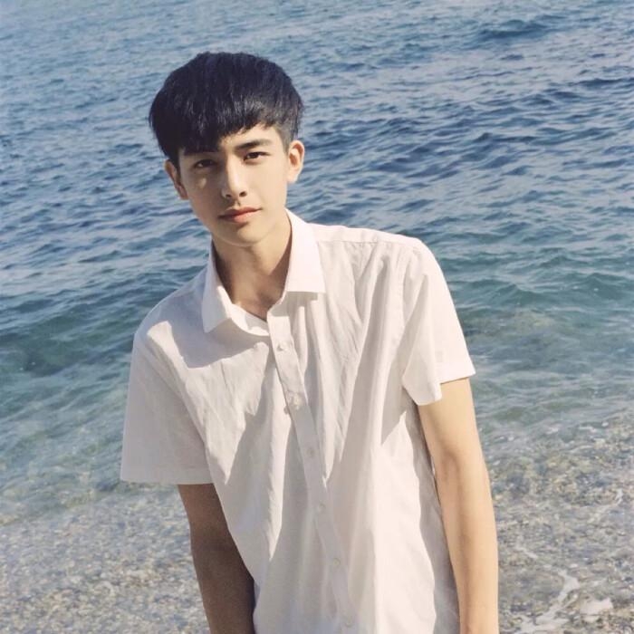 啊巴啊巴的第一张照片--商丘相亲服务中心