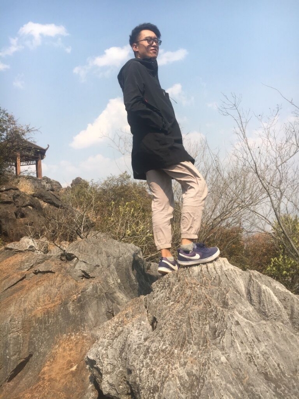 雨夜寻知己的第一张照片--商丘相亲服务中心