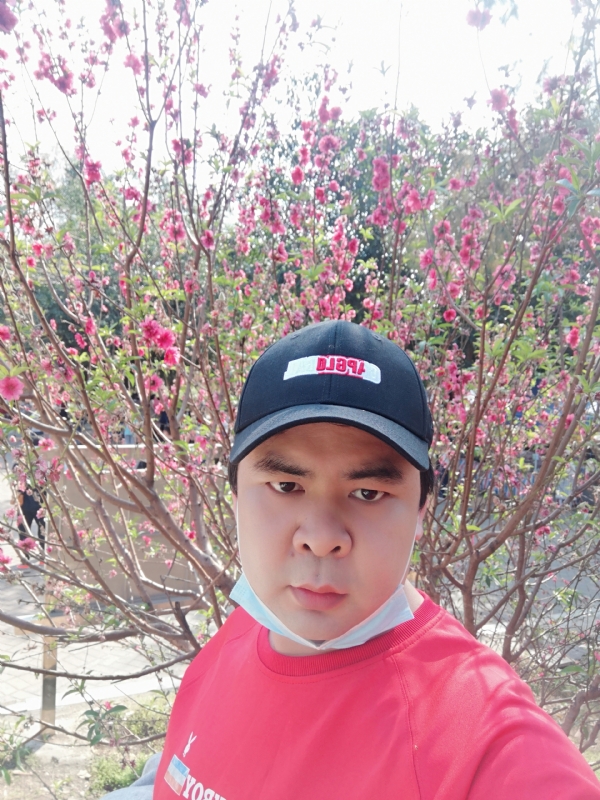 真心交友的第一张照片--商丘相亲服务中心
