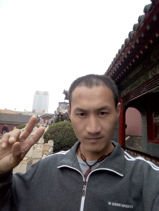 清雨的第一张照片--商丘相亲服务中心