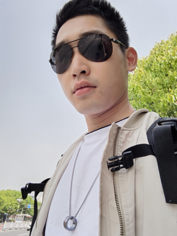 残花落陌,的第一张照片--商丘相亲服务中心