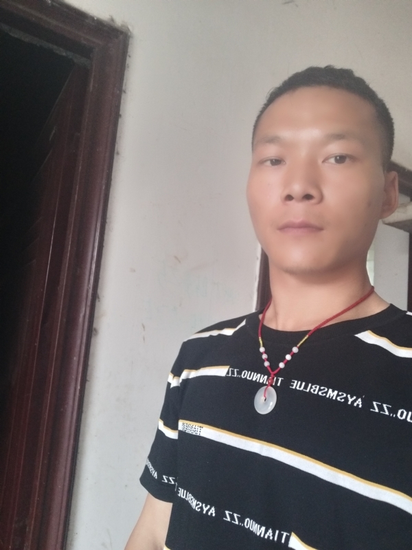 爱，请深爱的第一张照片--商丘相亲服务中心