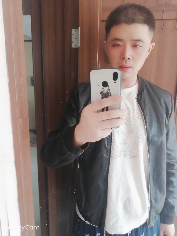 米饭班主的第二张照片--商丘相亲服务中心