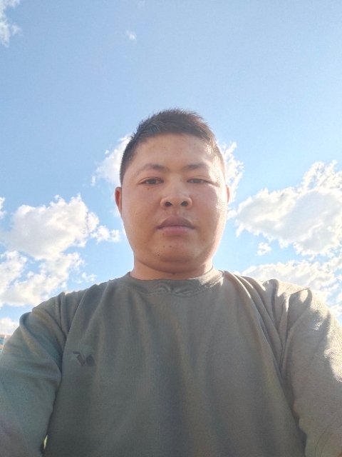 小马的第一张照片--商丘相亲服务中心