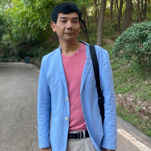勇哥的第一张照片--商丘相亲服务中心