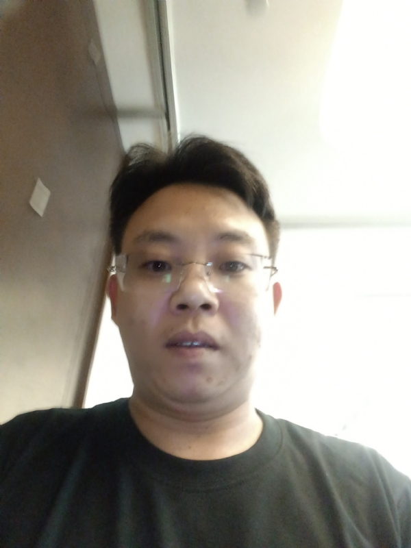 杨小锋的第一张照片--商丘相亲服务中心