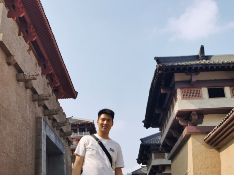 咸鱼不闲的第二张照片--商丘相亲服务中心