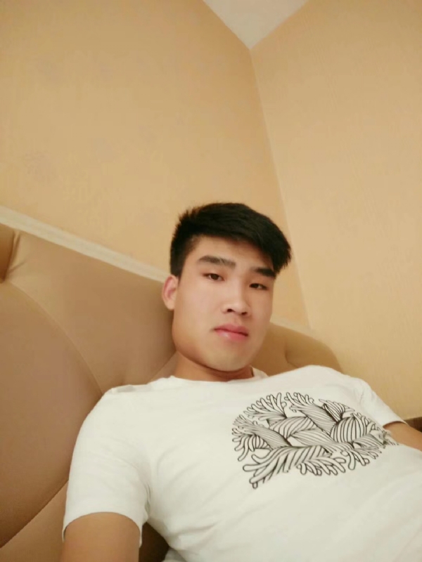 谁不曾孤单上路的第二张照片--商丘相亲服务中心