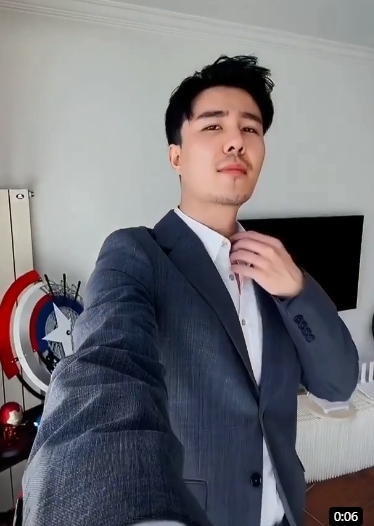 孤獨一郎的第一张照片--商丘相亲服务中心