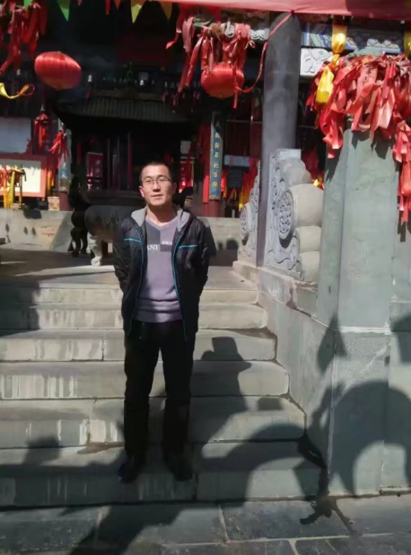 淡然的第一张照片--商丘相亲服务中心
