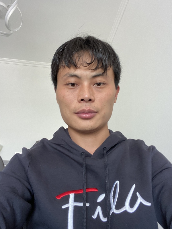寒漠的第一张照片--商丘相亲服务中心