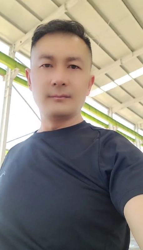 ZHANGHAO的第一张照片--商丘相亲服务中心
