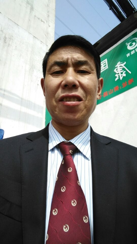刘哥的第一张照片--商丘相亲服务中心