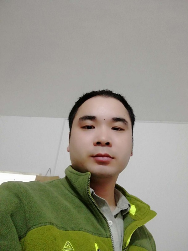王群松的第一张照片--商丘相亲服务中心