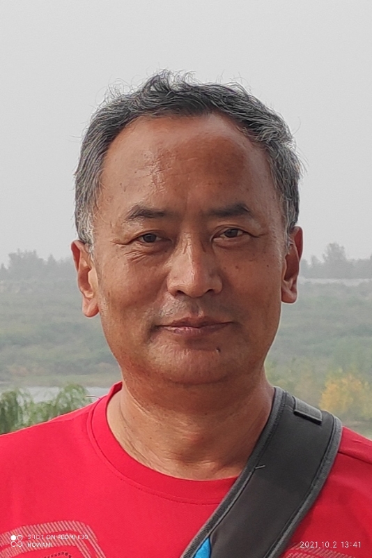 与你同行的第一张照片--商丘相亲服务中心