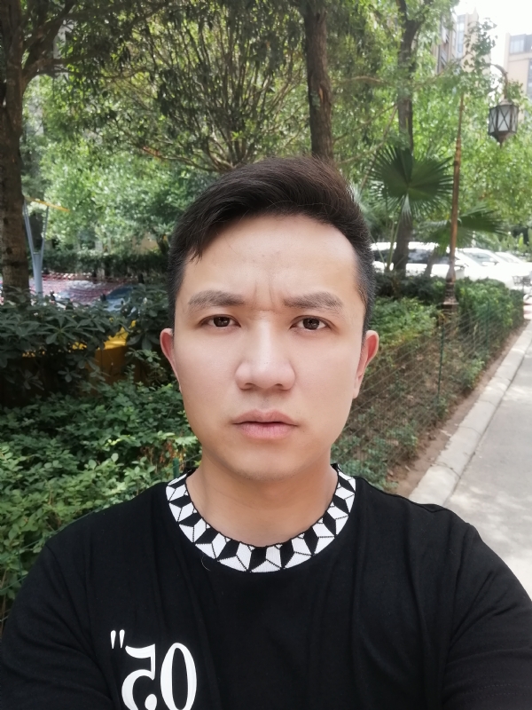 夏先生的第一张照片--商丘相亲服务中心