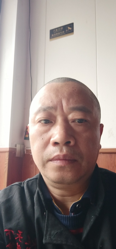 快乐人生的第一张照片--商丘相亲服务中心