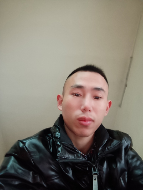 阿浩的第一张照片--商丘相亲服务中心