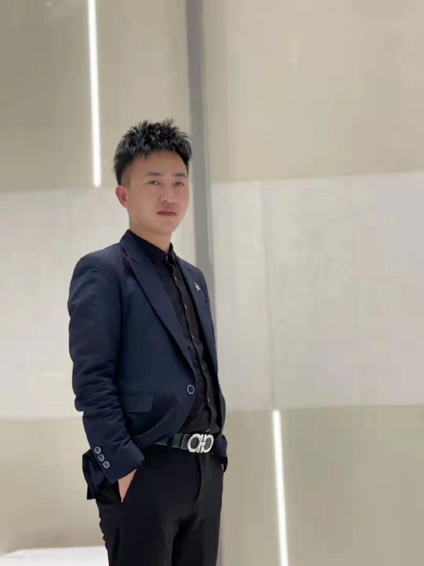 宋定鸿的第一张照片--商丘相亲服务中心