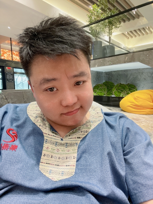 小恶魔的第一张照片--商丘相亲服务中心