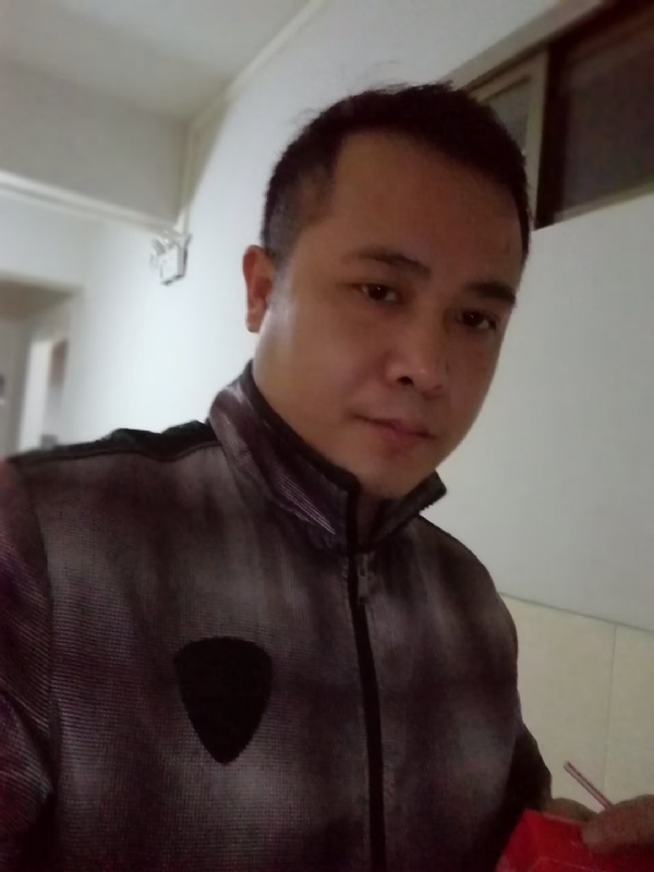 礼哥的第一张照片--商丘相亲服务中心