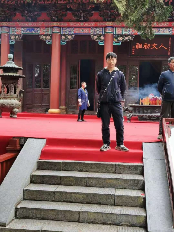 单身的小草的第三张照片--商丘相亲服务中心