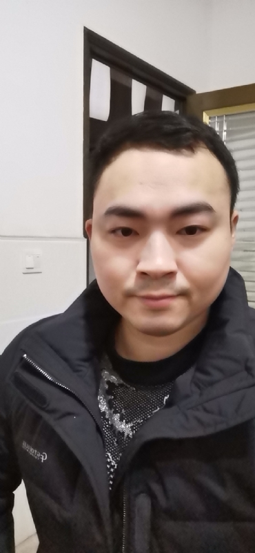 老实人的第一张照片--商丘相亲服务中心