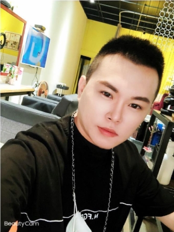 lucky的第一张照片--商丘相亲服务中心