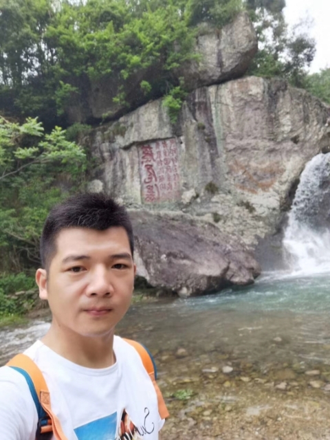 愿得一人心的第一张照片--商丘相亲服务中心