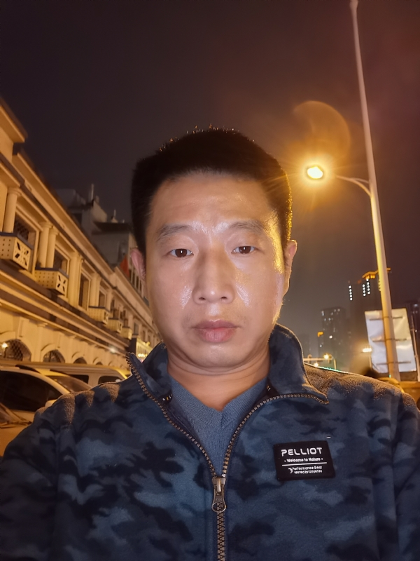 偷偷说的第一张照片--商丘相亲服务中心