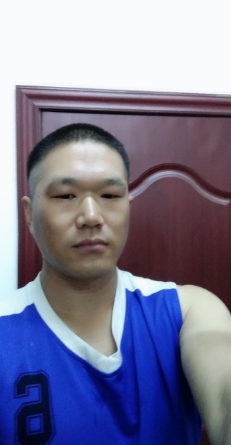 会飞的鱼的第一张照片--商丘相亲服务中心