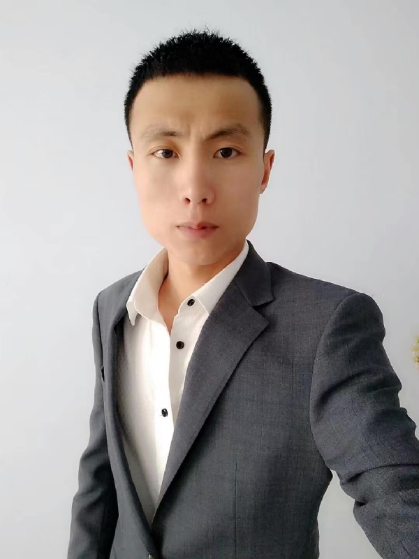 小军的第一张照片--商丘相亲服务中心