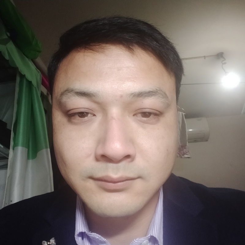 诸先生的第一张照片--商丘相亲服务中心