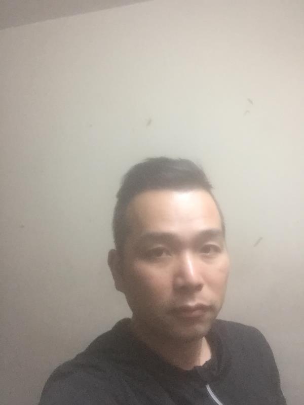 俊君的第一张照片--商丘相亲服务中心