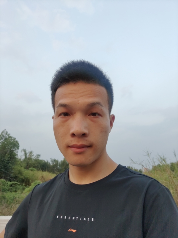 大龙的第一张照片--商丘相亲服务中心