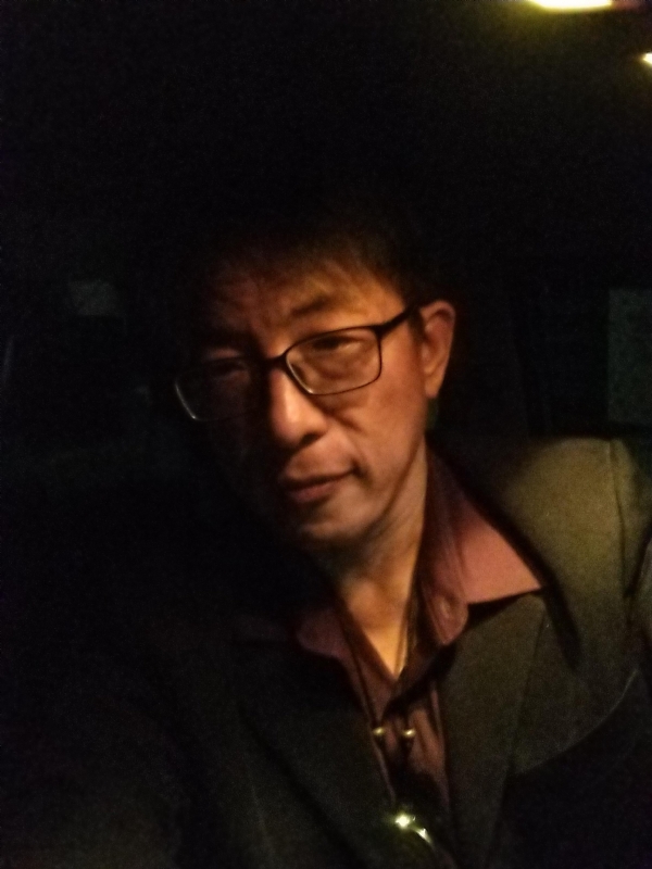 隱姓埋名的第一张照片--商丘相亲服务中心