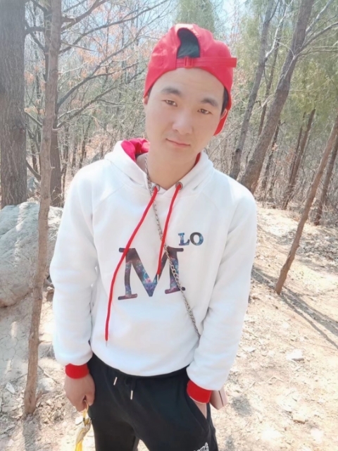 天赐人生的第一张照片--商丘相亲服务中心
