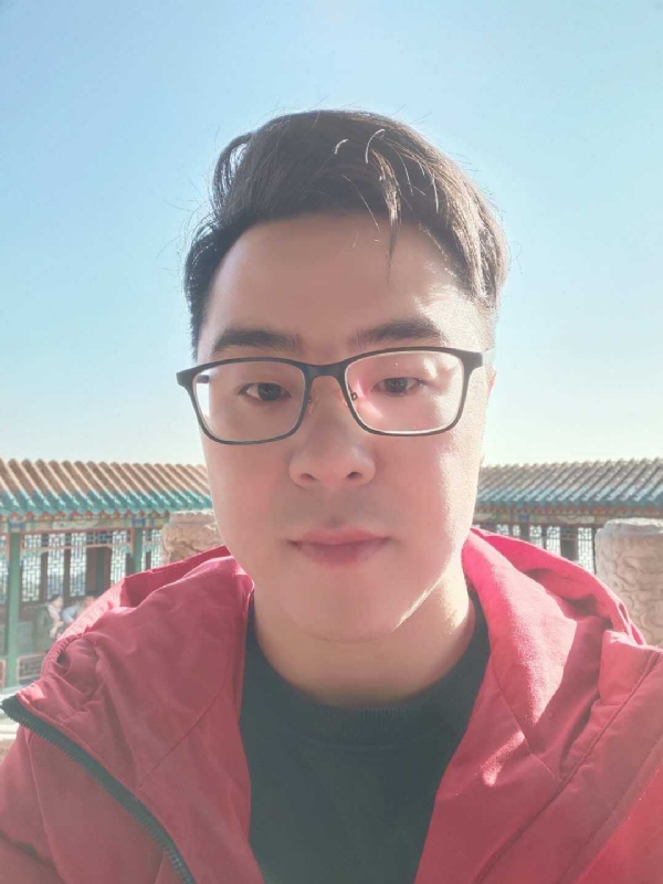 不爱吃竹子的小熊的第二张照片--商丘相亲服务中心