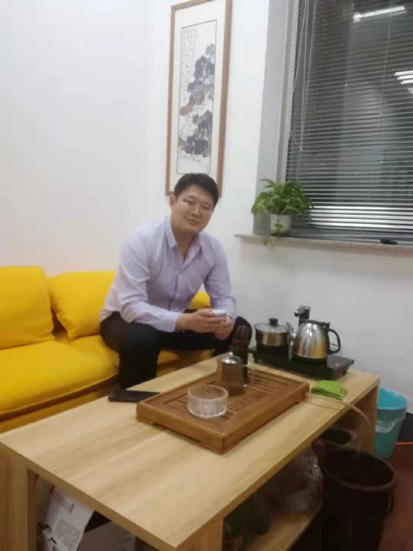 阳光的第一张照片--商丘相亲服务中心