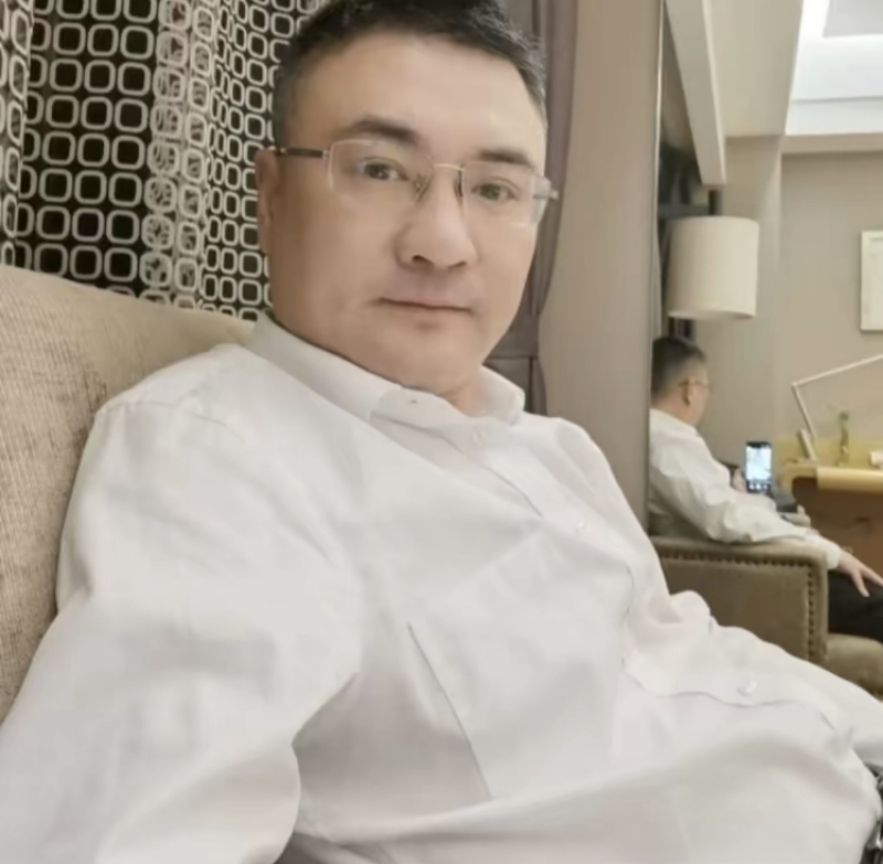 追逐的第二张照片--商丘相亲服务中心